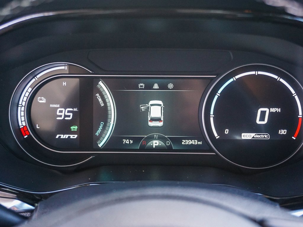 Certified 2020 Kia Niro EX image 22