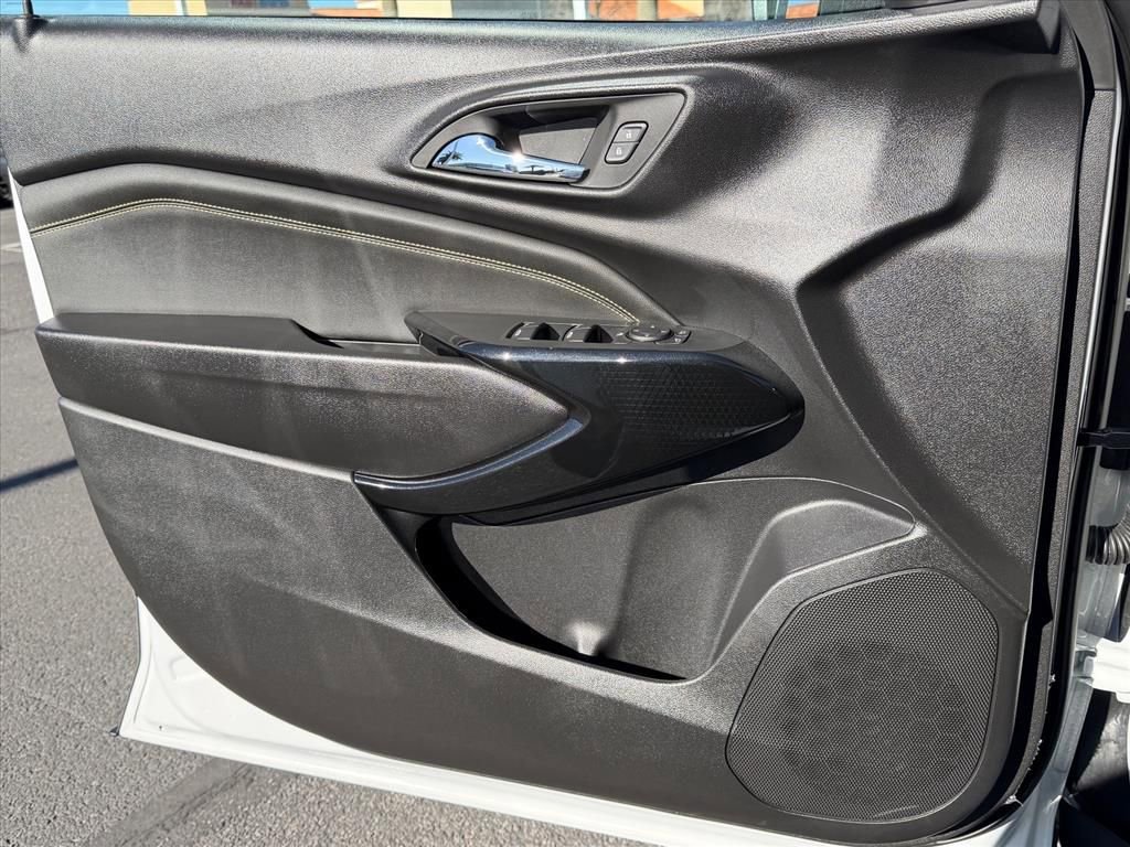 New 2026 Chevrolet Trax ACTIV w/ Driver Confidence Package image 9