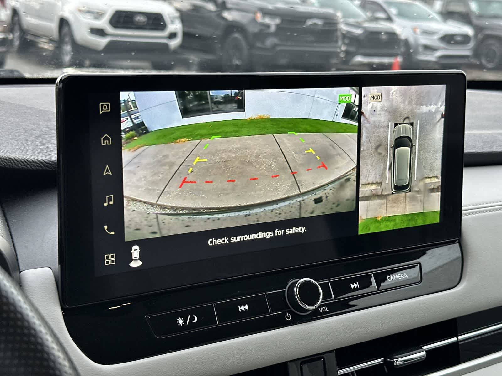 Used 2025 Mitsubishi Outlander SEL FWD image 25