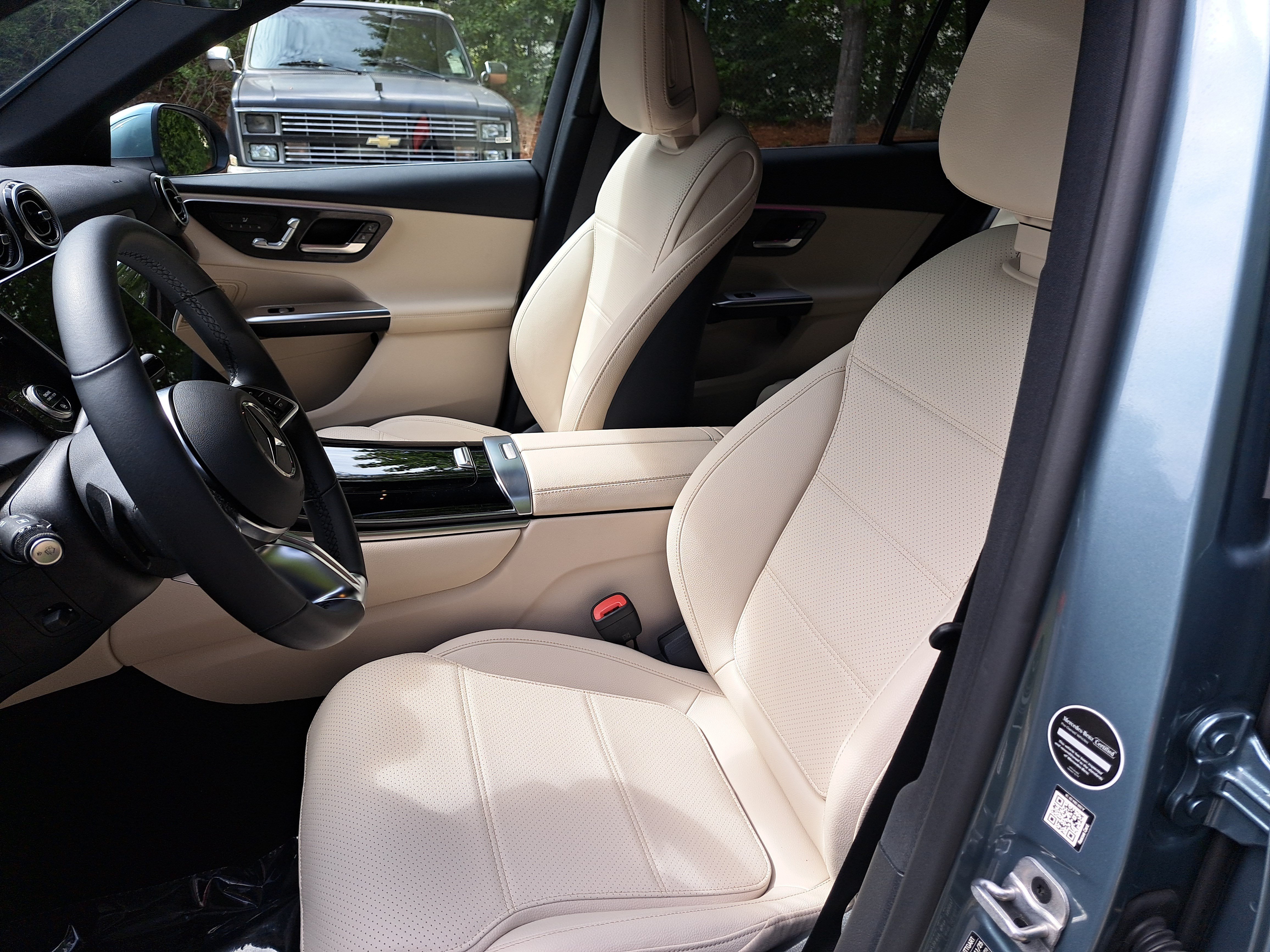 Used 2026 Mercedes-Benz GLC 300 image 17