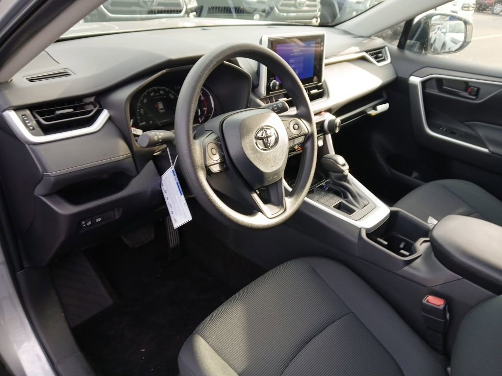 New 2025 Toyota RAV4 LE image 6