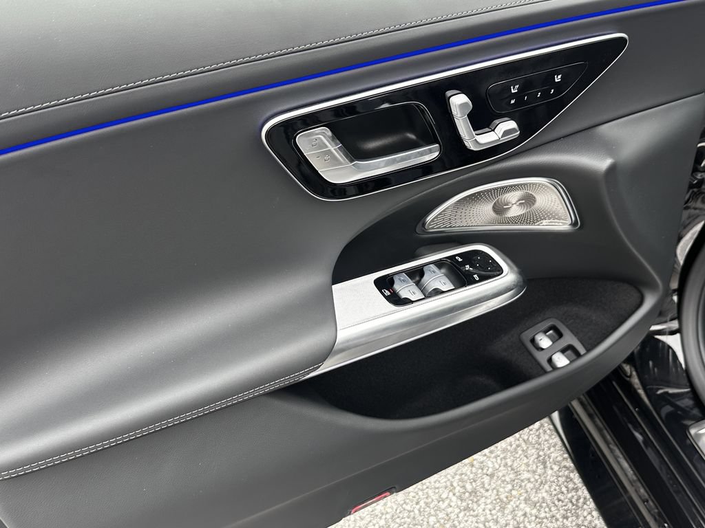 New 2026 Mercedes-Benz E 53 AMG e 4MATIC Wagon image 11