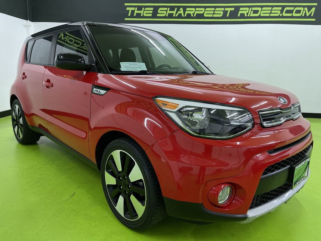 Used 2019 Kia Soul + FWD image 2