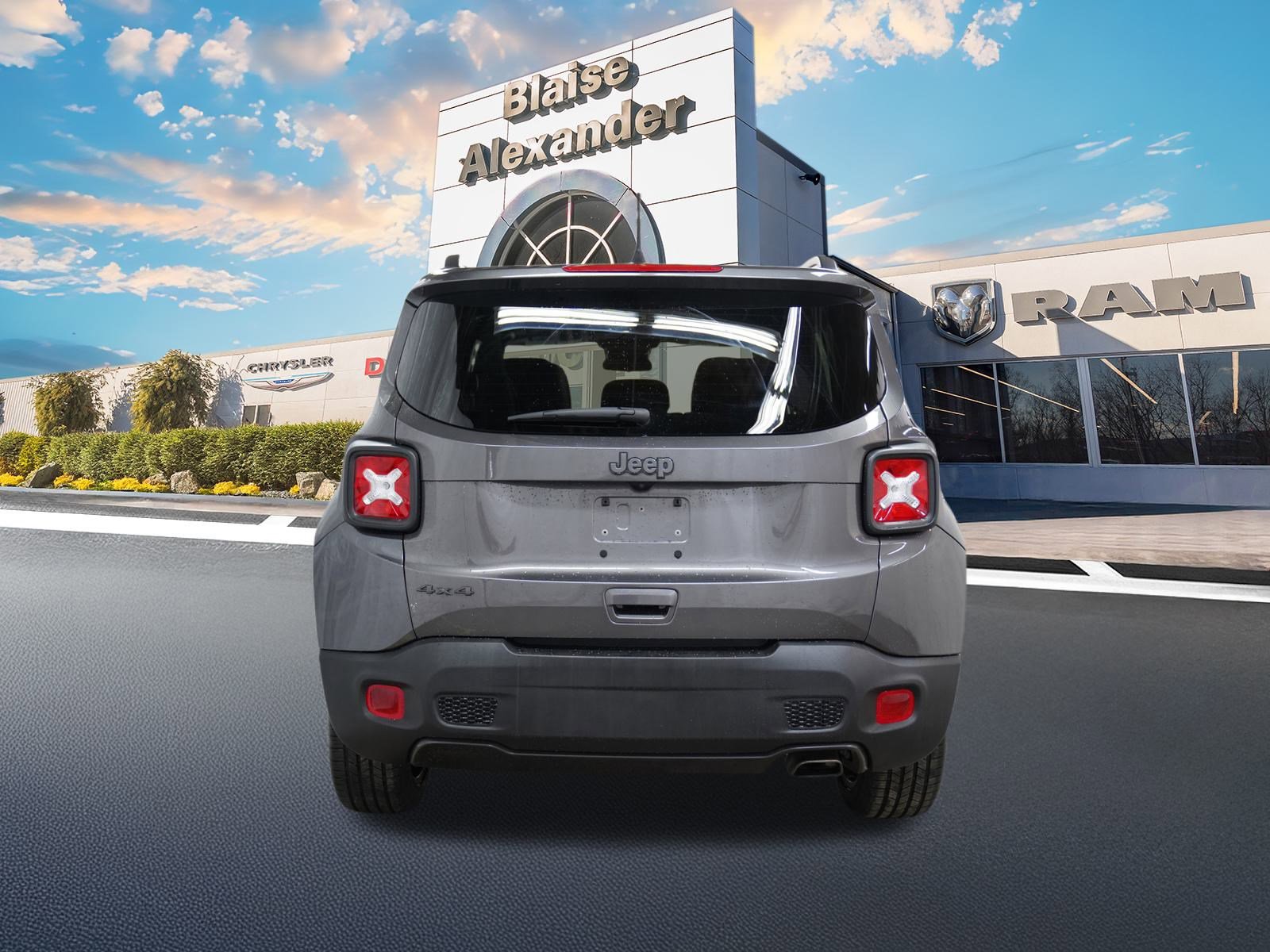 Used 2021 Jeep Renegade Latitude image 6