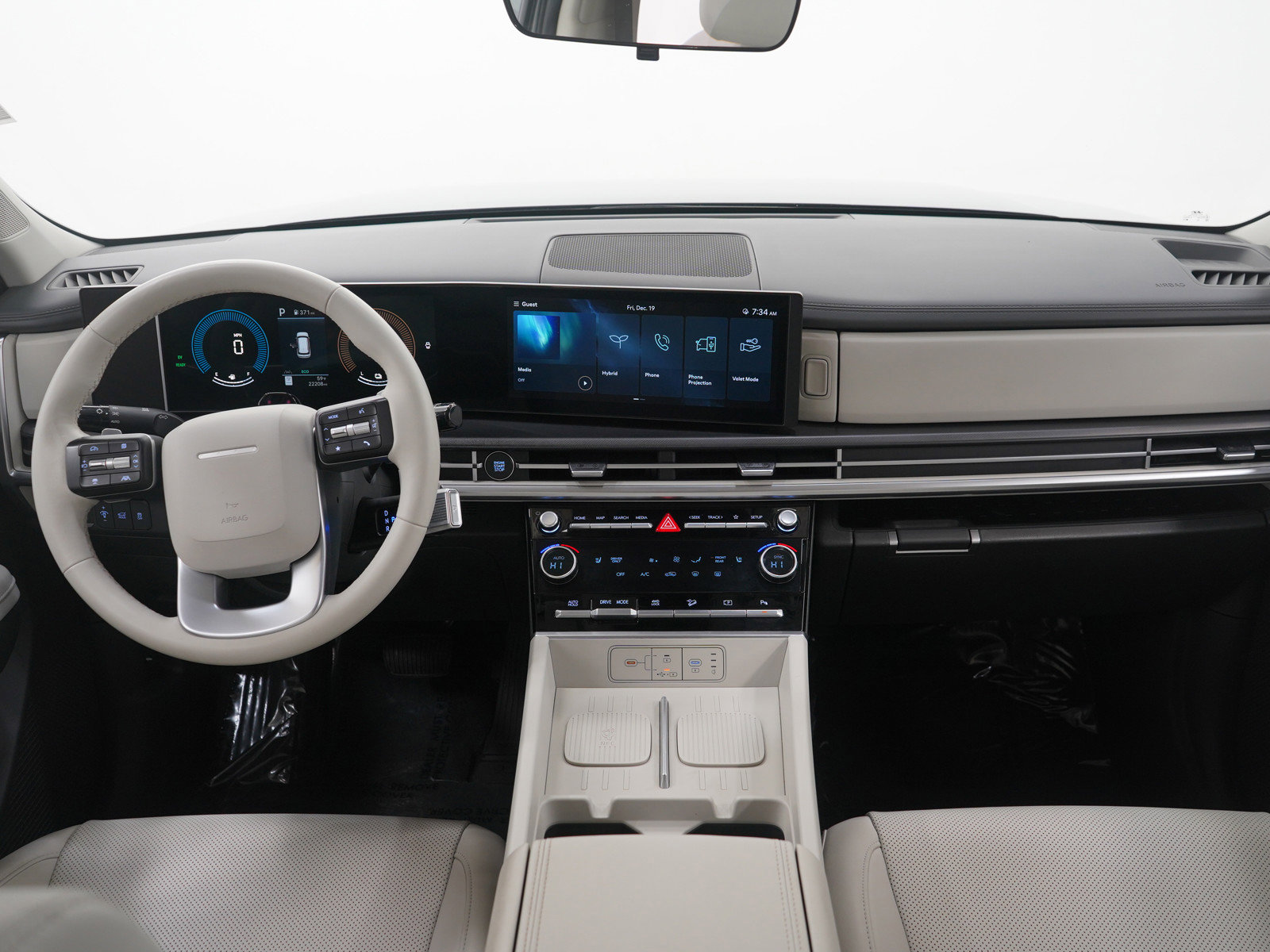 Used 2025 Hyundai Santa Fe SEL image 17