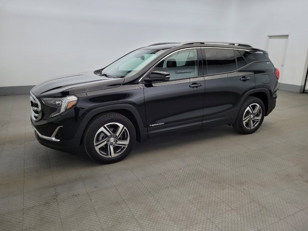 Used 2020 GMC Terrain SLT FWD image 2