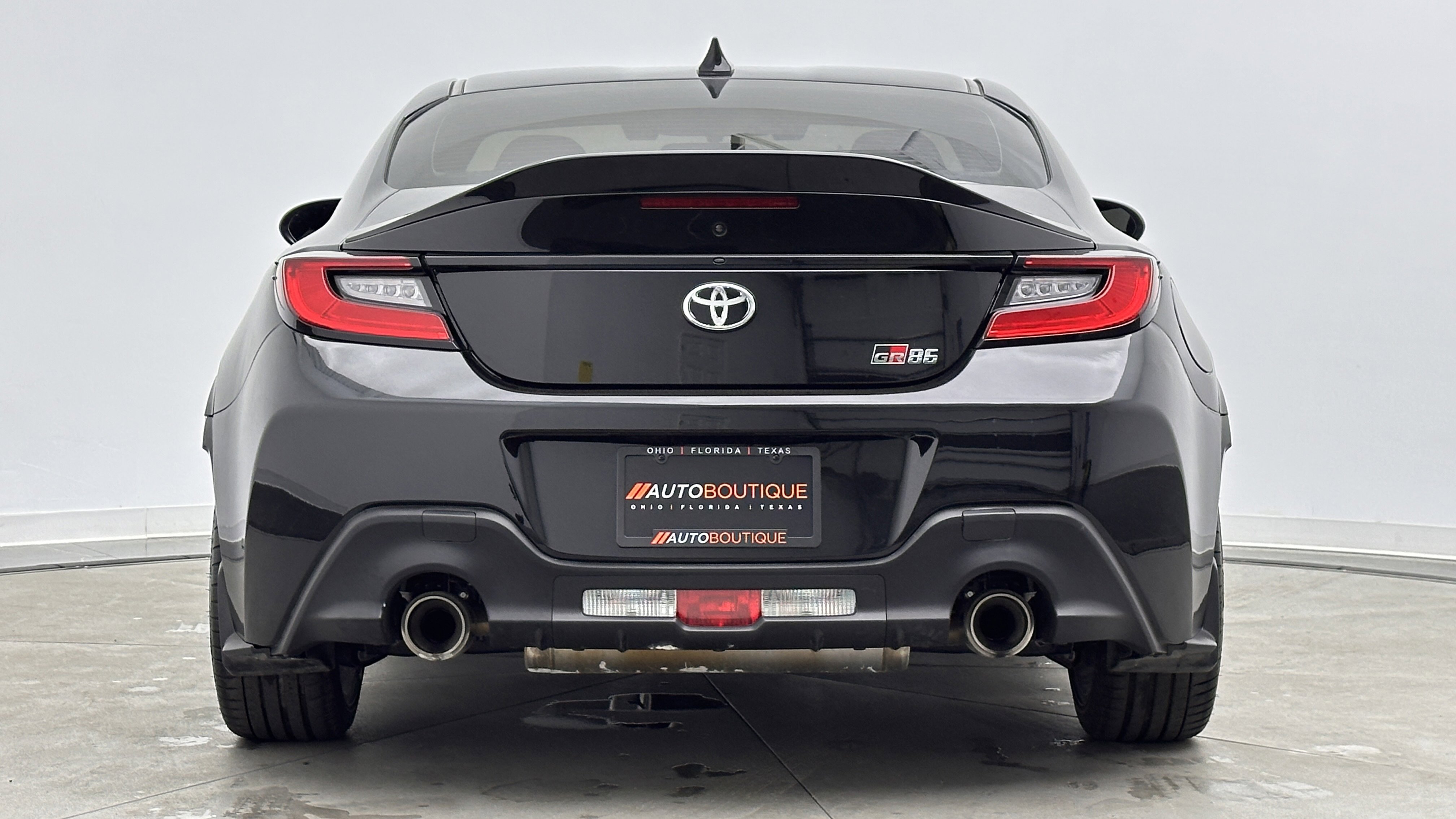Used 2025 Toyota GR86 Premium image 6