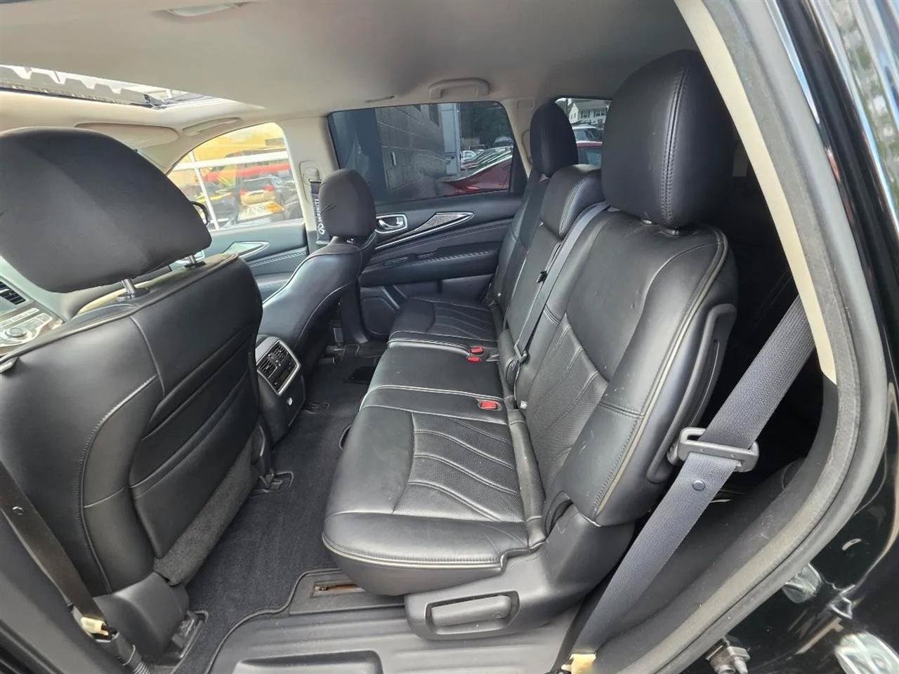 Used 2014 INFINITI QX60 Luxe w/ Premium Plus Package AWD/4WD image 11