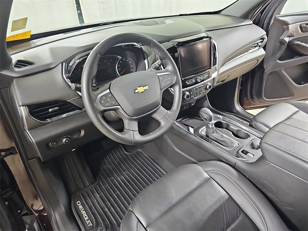Certified 2023 Chevrolet Traverse LT image 24