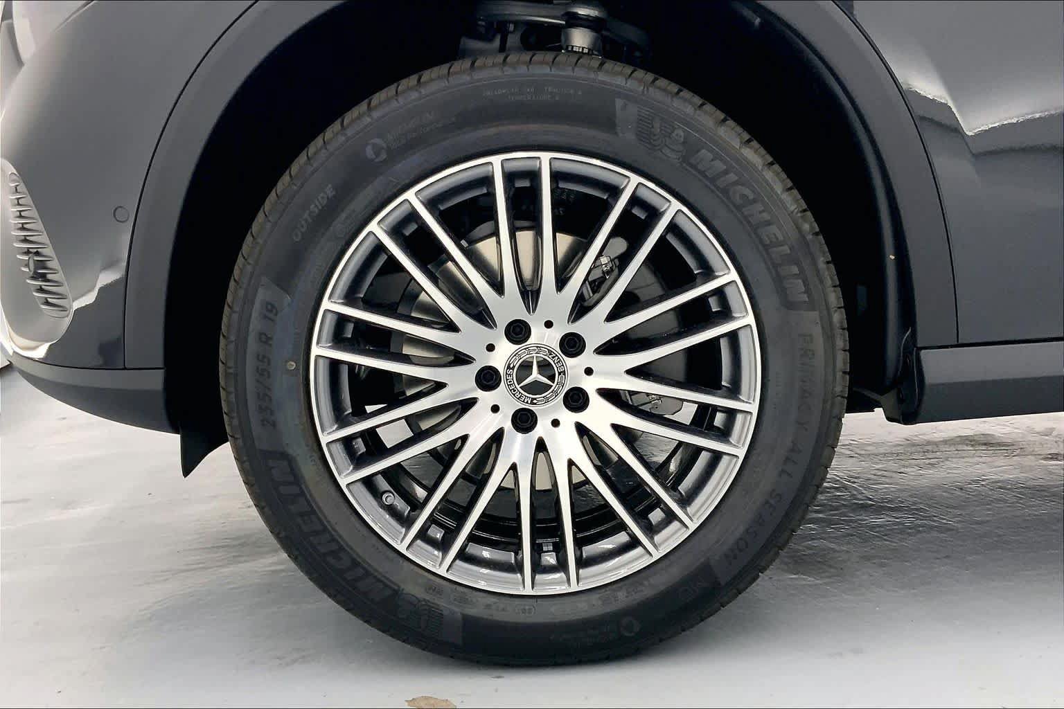New 2026 Mercedes-Benz GLC 300 image 10