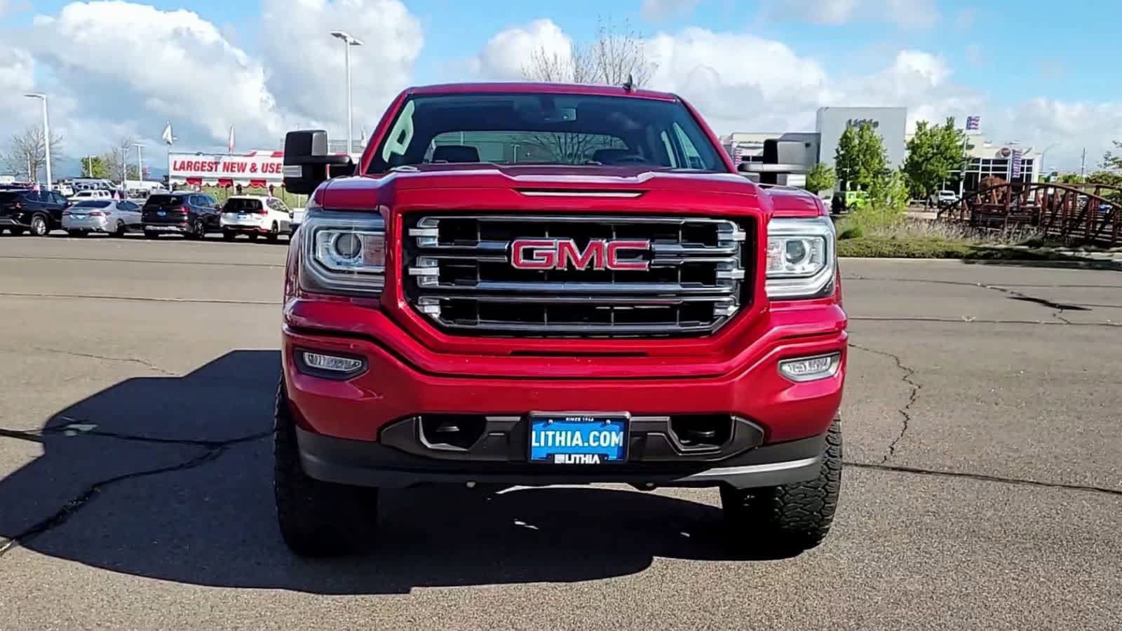 Used 2018 GMC Sierra 1500 SLT w/ All Terrain Package AWD/4WD image 3