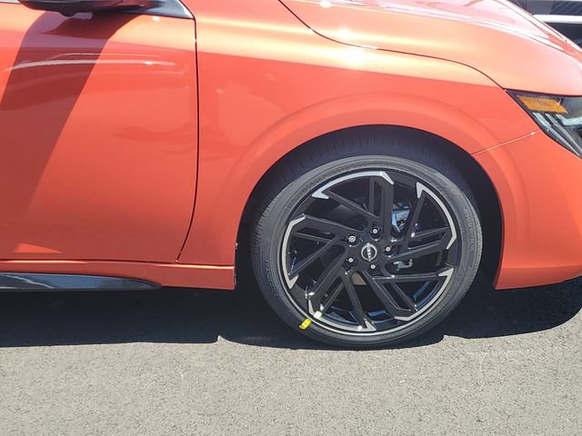New 2026 Nissan Sentra SR w/ SR Premium Package FWD image 9