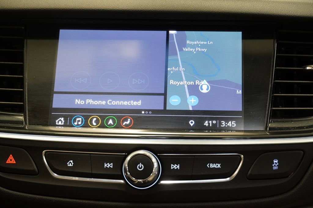 Used 2018 Buick Regal Essence w/ Driver Confidence Package #1 image 20