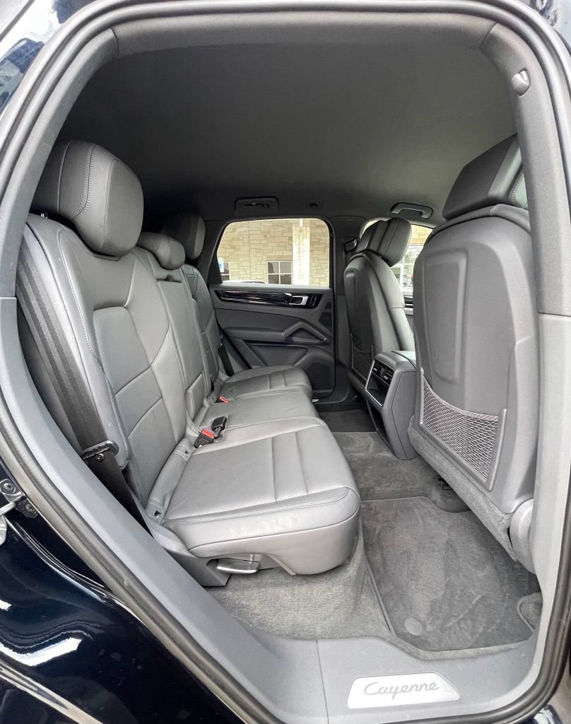 Used 2019 Porsche Cayenne AWD/4WD image 29