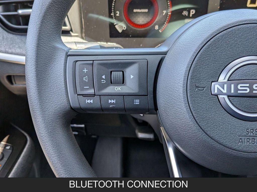 New 2026 Nissan Kicks SV FWD image 17