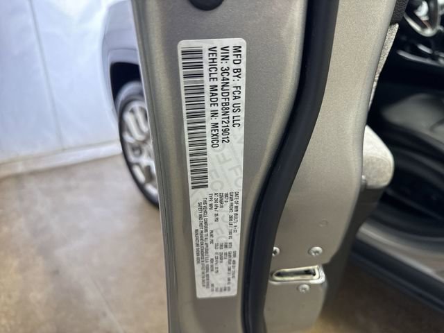 Used 2022 Jeep Compass Latitude w/ Sun and Sound Group image 32