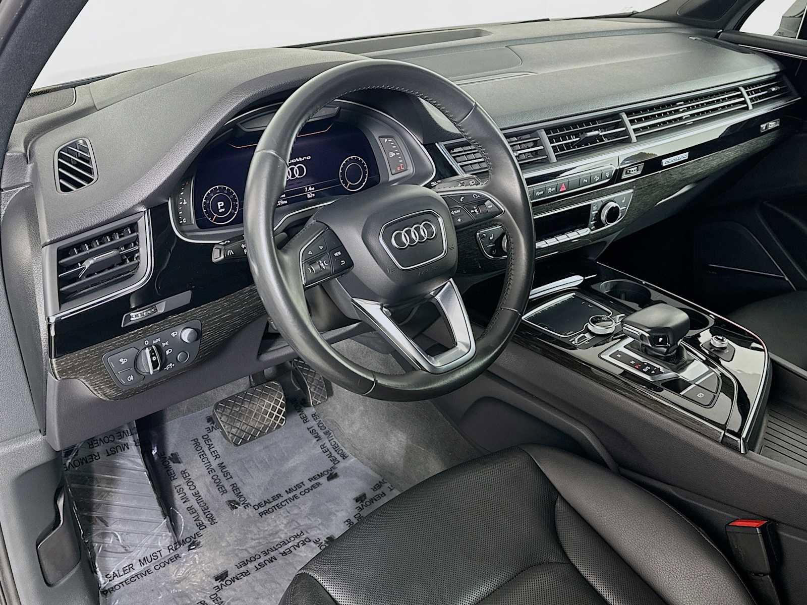 Used 2017 Audi Q7 3.0T Prestige image 9