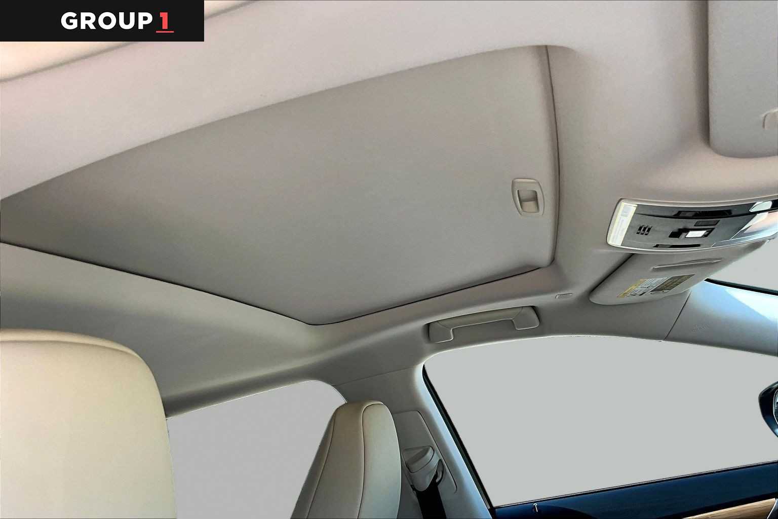 Certified 2022 Lexus RX 450hL AWD w/ Premium Package image 14