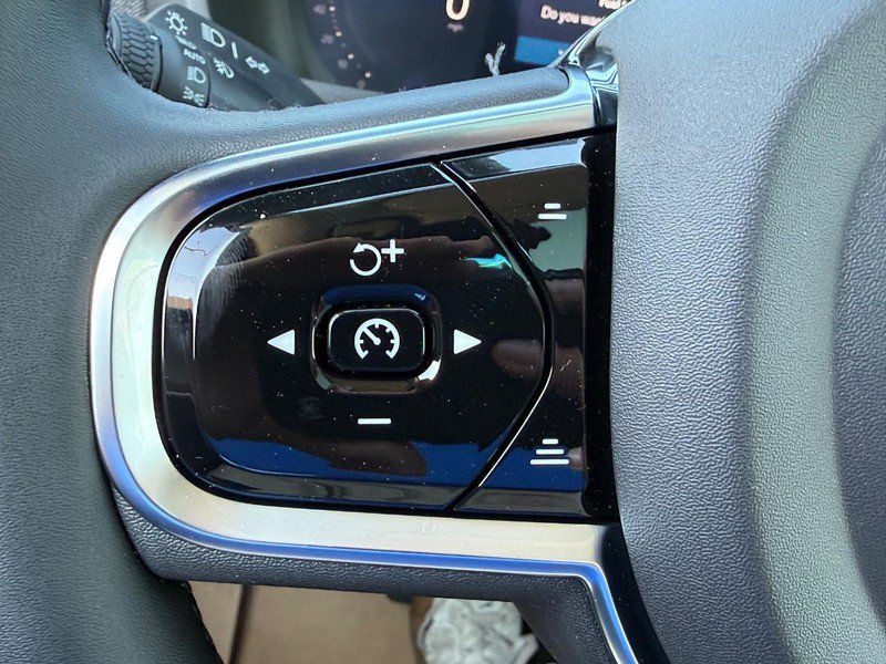 New 2027 Volvo XC90 B6 Plus AWD/4WD image 15