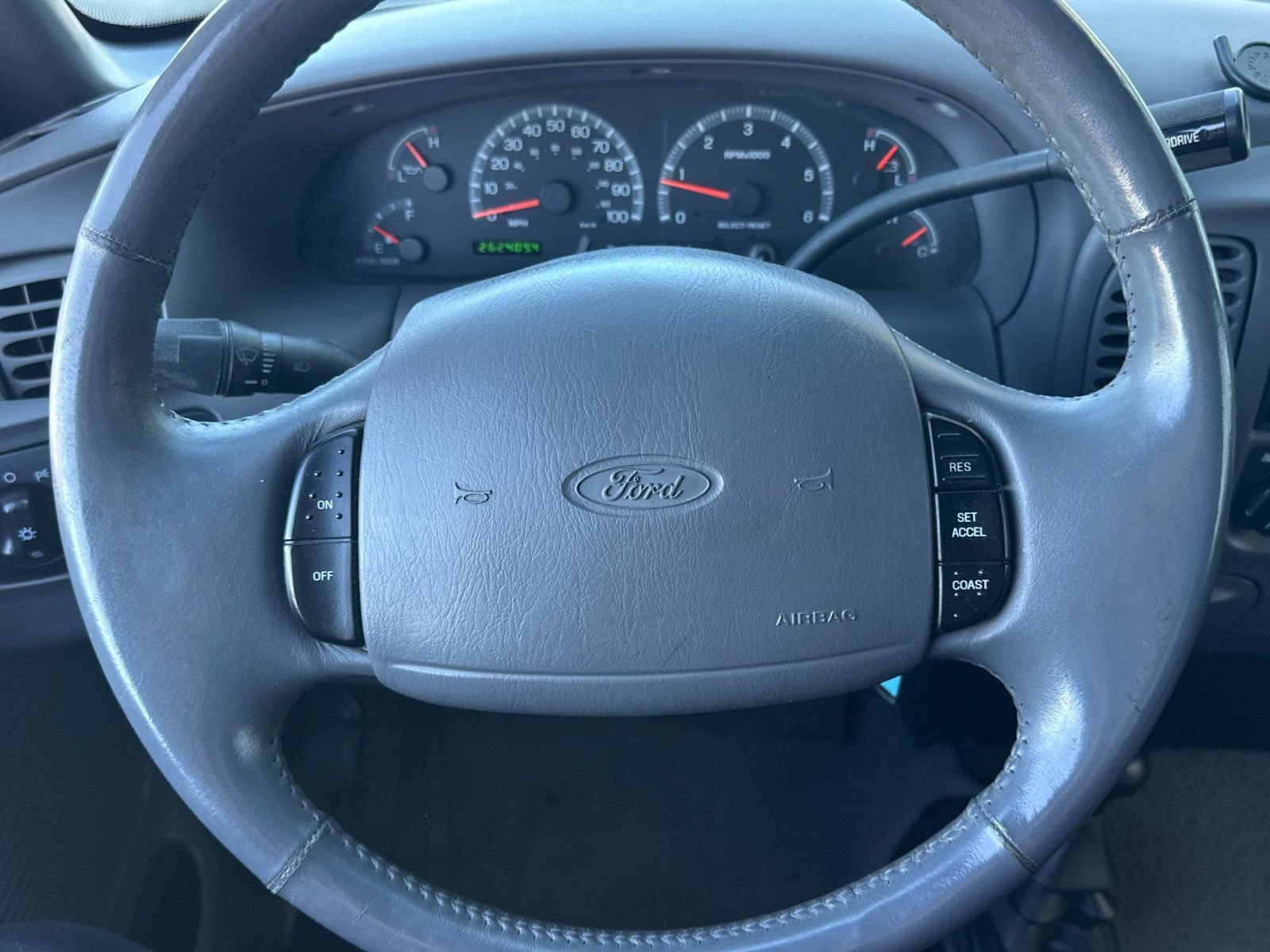 Used 2001 Ford F150 XLT AWD/4WD image 20