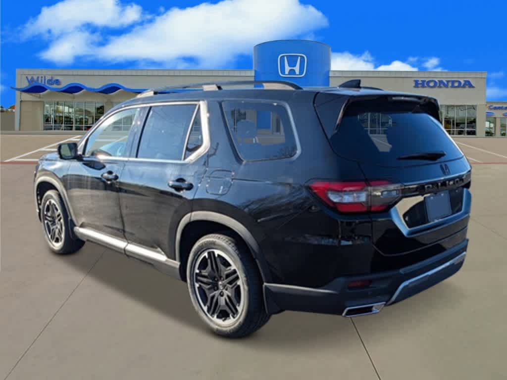 New 2026 Honda Pilot image 3