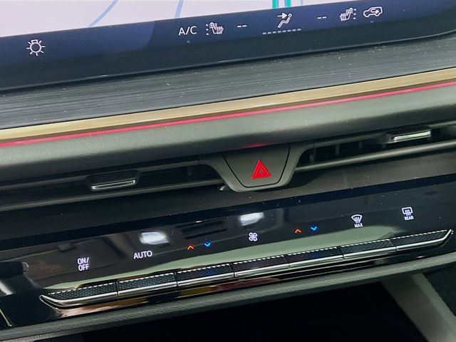 New 2025 Buick Envision Avenir image 15