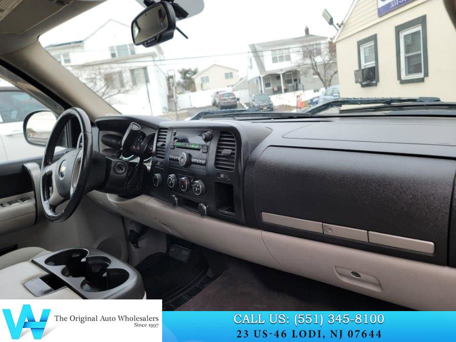 Used 2008 Chevrolet Silverado 1500 LT w/ All Star Edition image 16