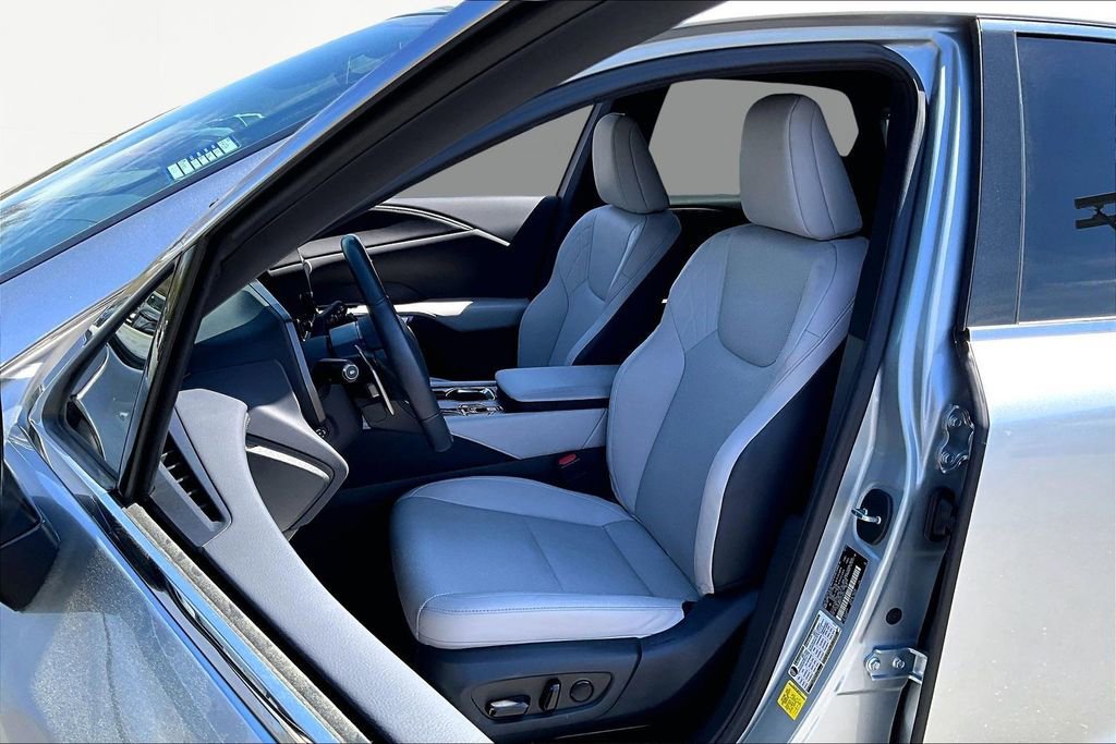 Used 2023 Lexus RX 350 Premium w/ Cold Area Package image 18