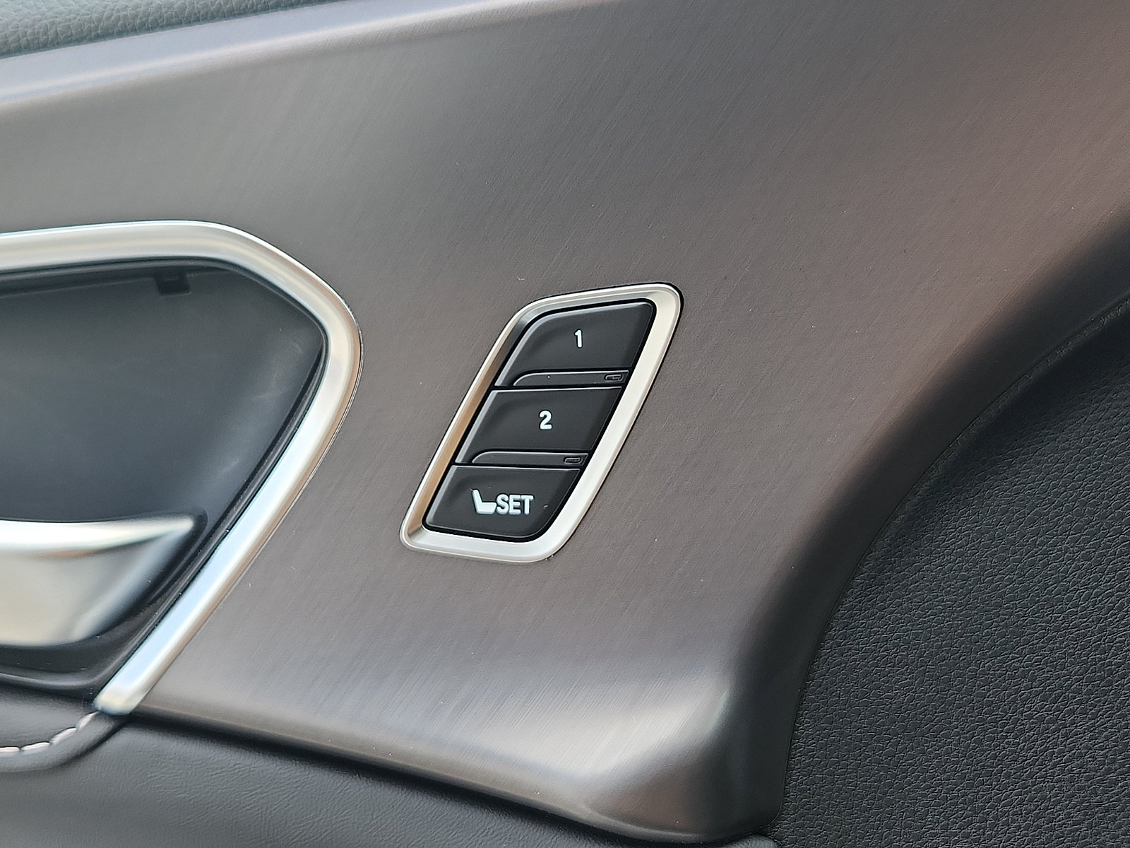 New 2026 Acura RDX SH-AWD image 15