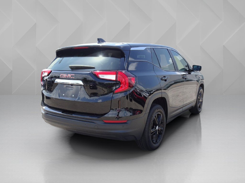 Used 2024 GMC Terrain SLE FWD image 5