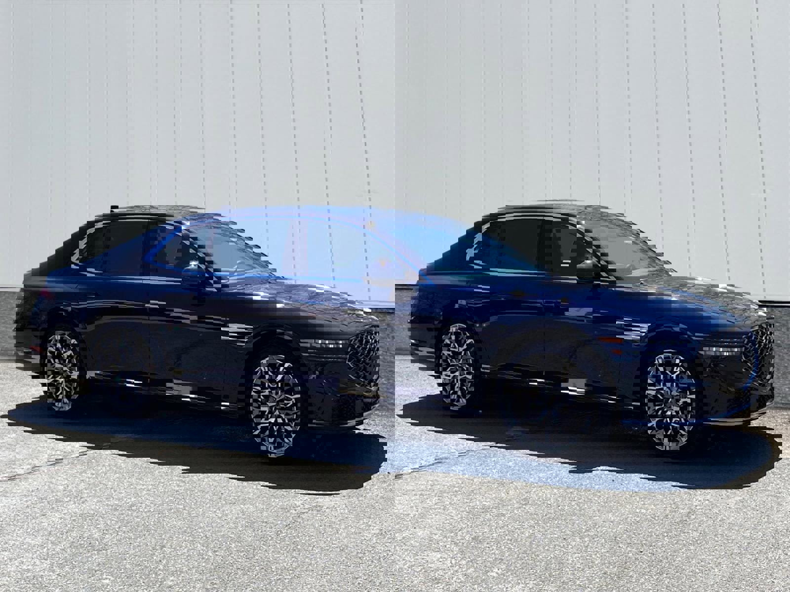 Certified 2023 Genesis G90 3.5T image 1