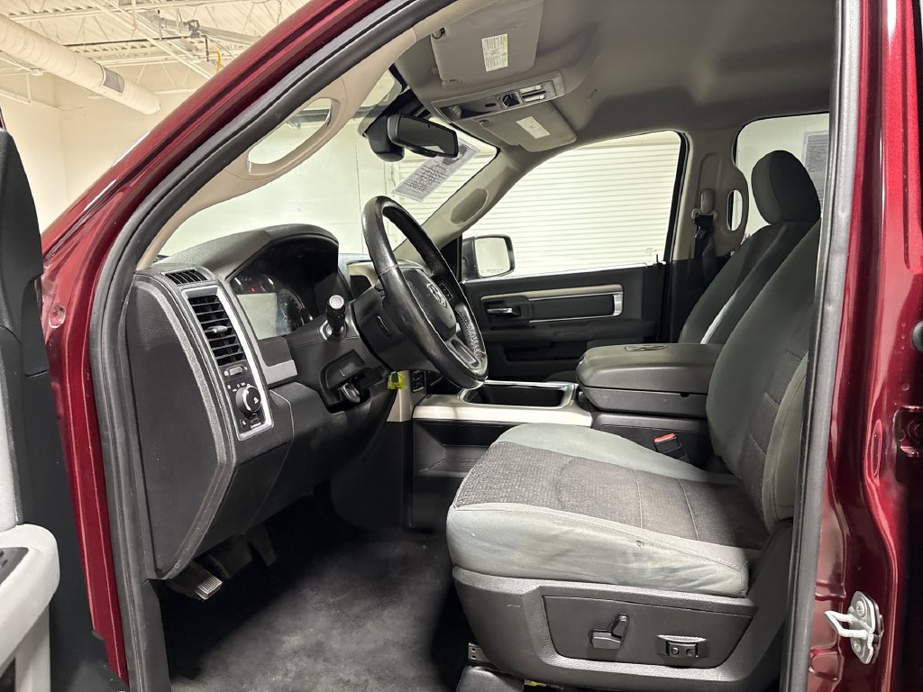 Used 2017 RAM 1500 Big Horn AWD/4WD image 20
