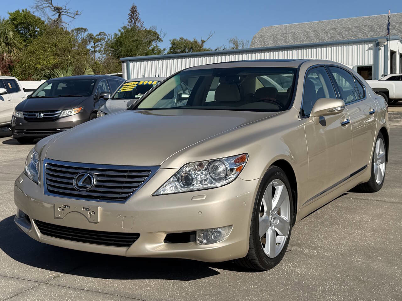 Used 2012 Lexus LS 460 w/ Comfort Pkg RWD image 4