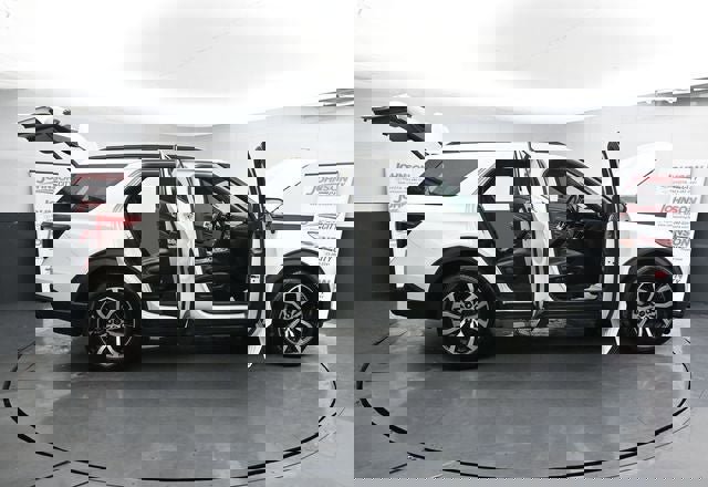 Used 2022 Ford Explorer ST-Line w/ Class IV Trailer Tow Package image 50