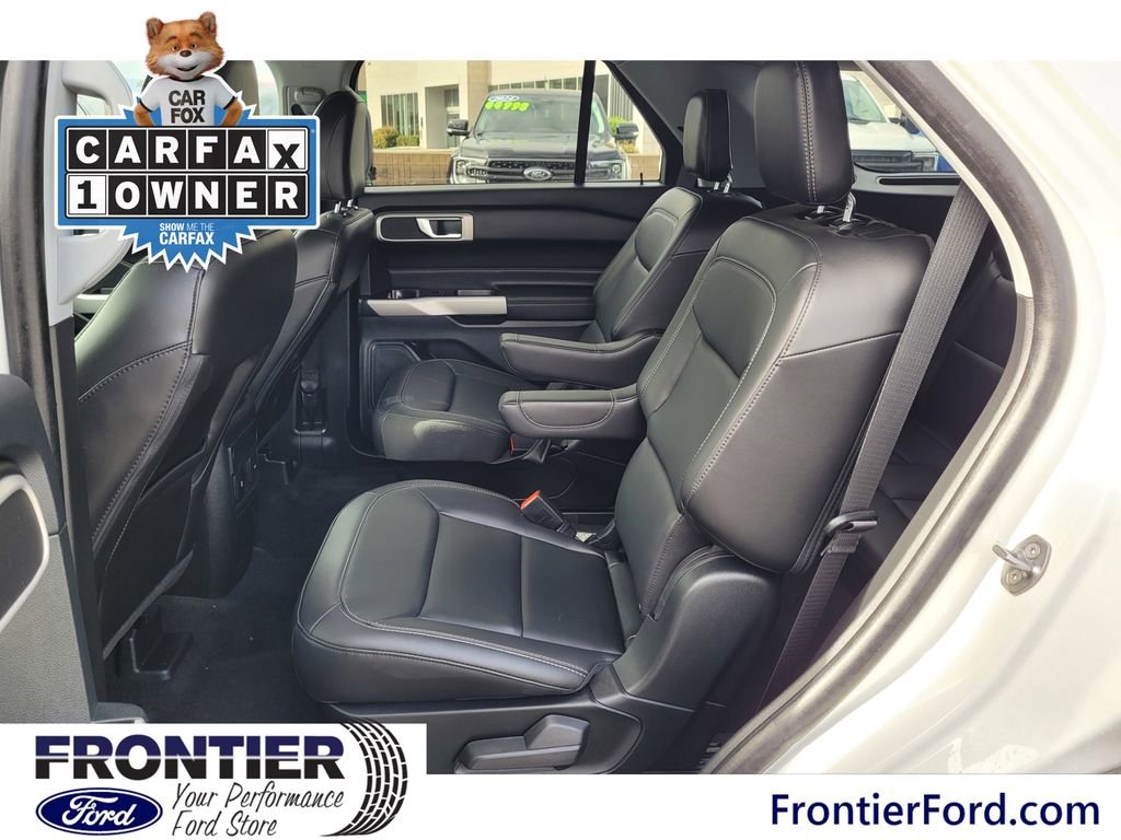 Used 2024 Ford Explorer XLT w/ Equipment Group 202A image 12
