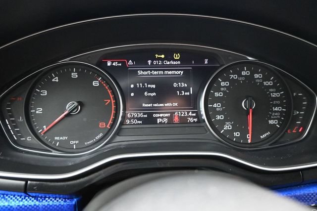 Used 2019 Audi A4 2.0T Premium w/ Convenience Package AWD/4WD image 17