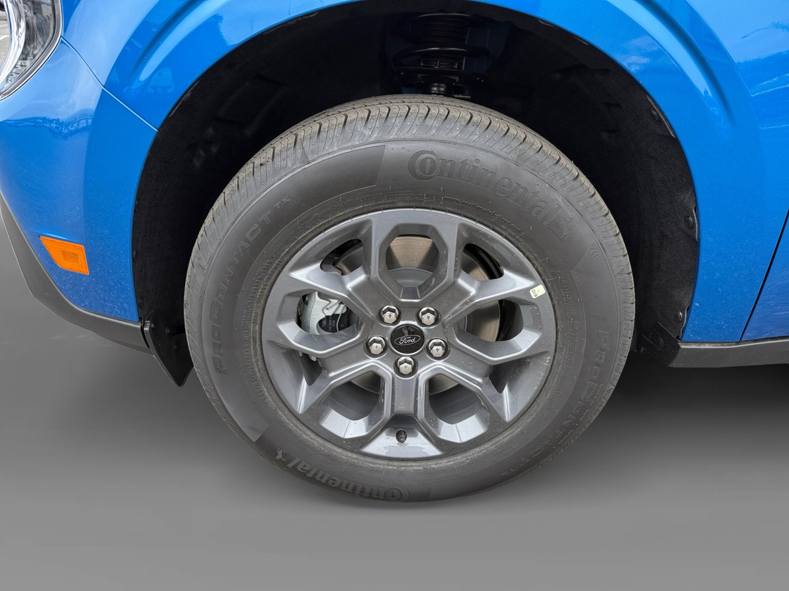 New 2026 Ford Maverick XLT w/ XLT Luxury Package FWD image 9