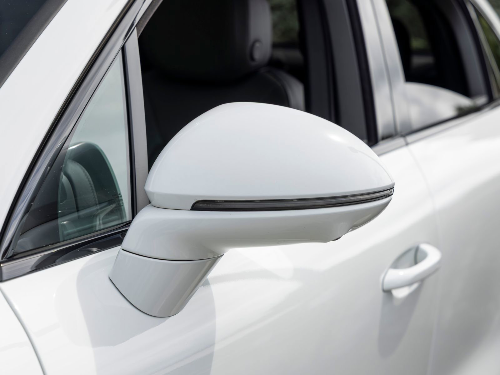 Certified 2024 Porsche Cayenne Coupe image 18