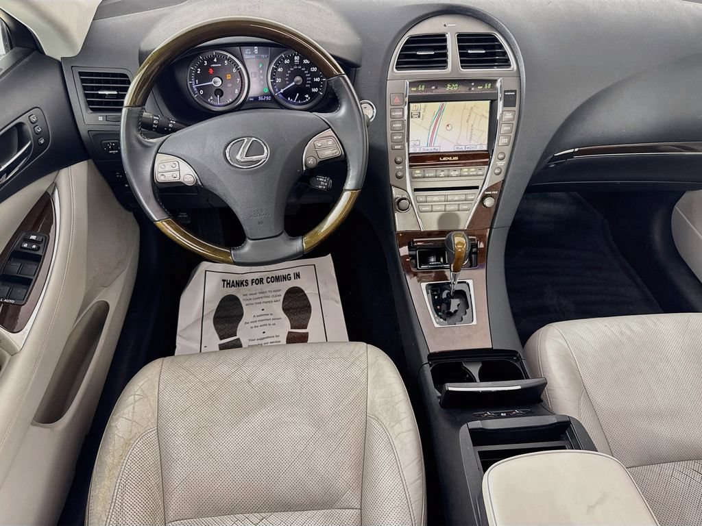 Used 2010 Lexus ES 350 w/ Preferred Accessory Package FWD image 30