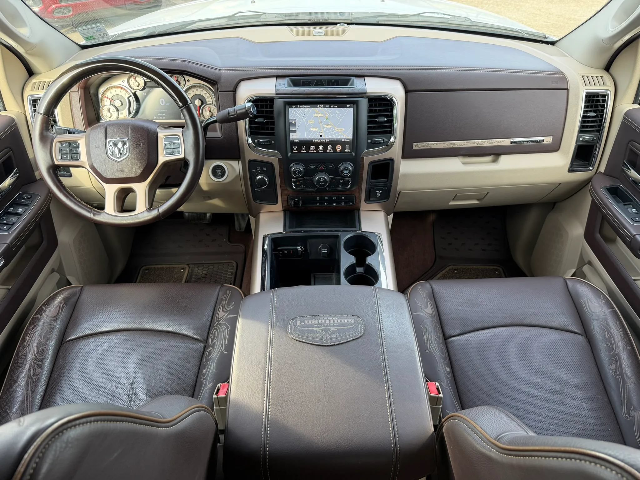 Used 2015 RAM 3500 Laramie Longhorn AWD/4WD image 20