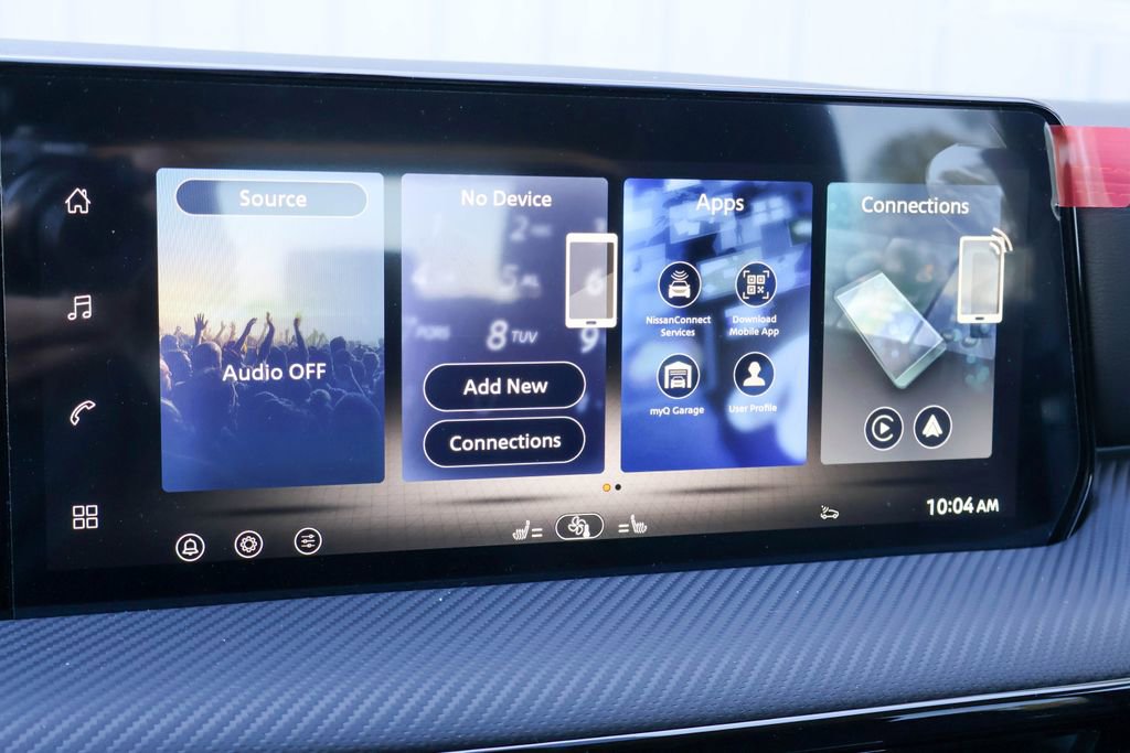 New 2026 Nissan Kicks SR image 3