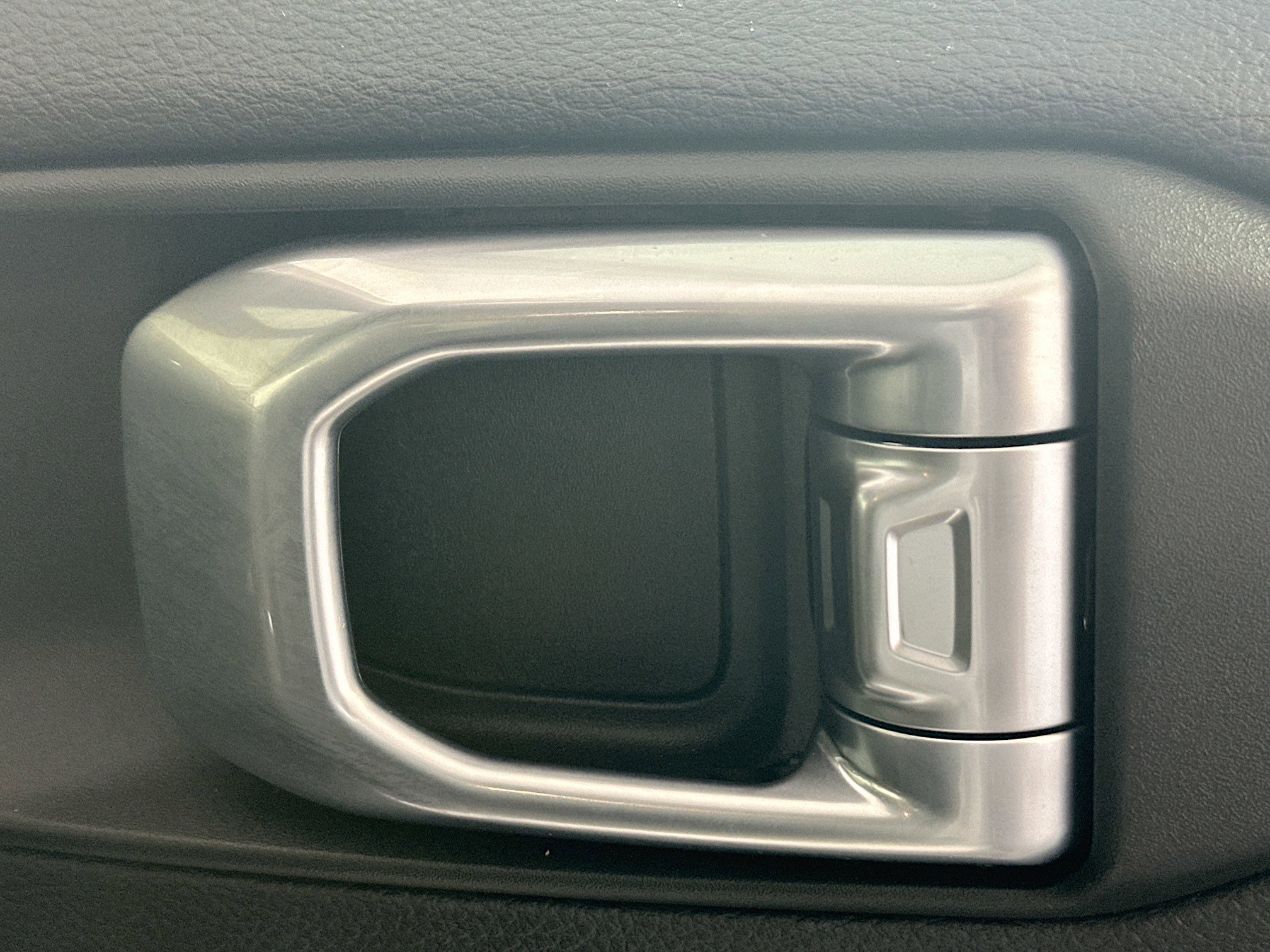 Used 2022 Jeep Wrangler Unlimited Sahara image 29