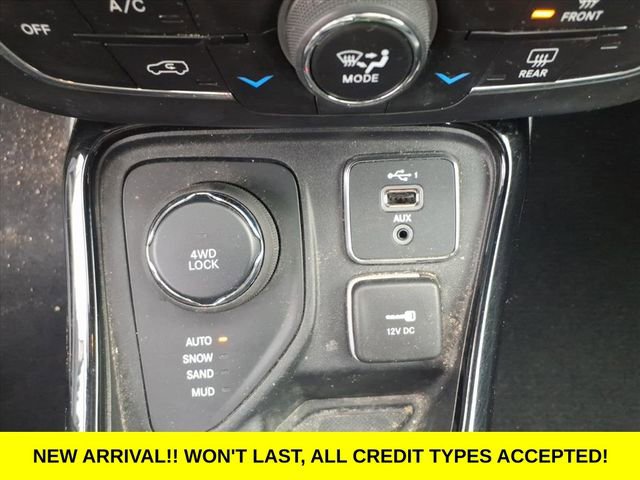 Used 2021 Jeep Compass Limited image 21