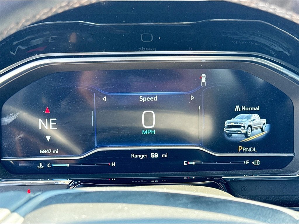 Used 2023 Chevrolet Silverado 1500 RST image 12