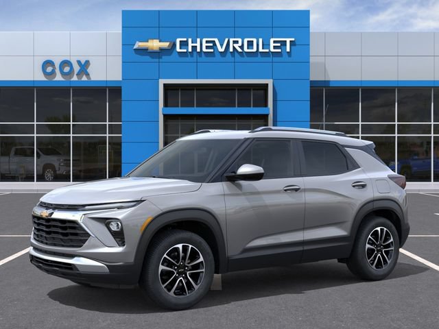 Used 2026 Chevrolet TrailBlazer LT w/ LT Cold Weather Package FWD image 2