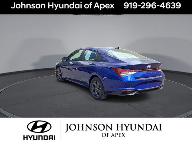 Certified 2022 Hyundai Elantra SEL FWD image 7