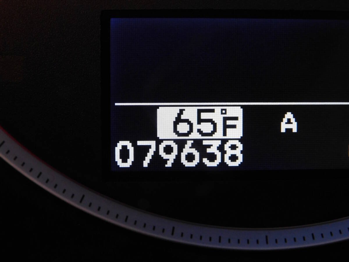 Used 2011 Acura RDX w/ Technology Package AWD/4WD image 10