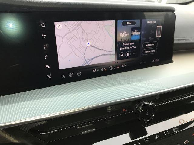 Certified 2025 Nissan Murano SL w/ Cargo Package image 16