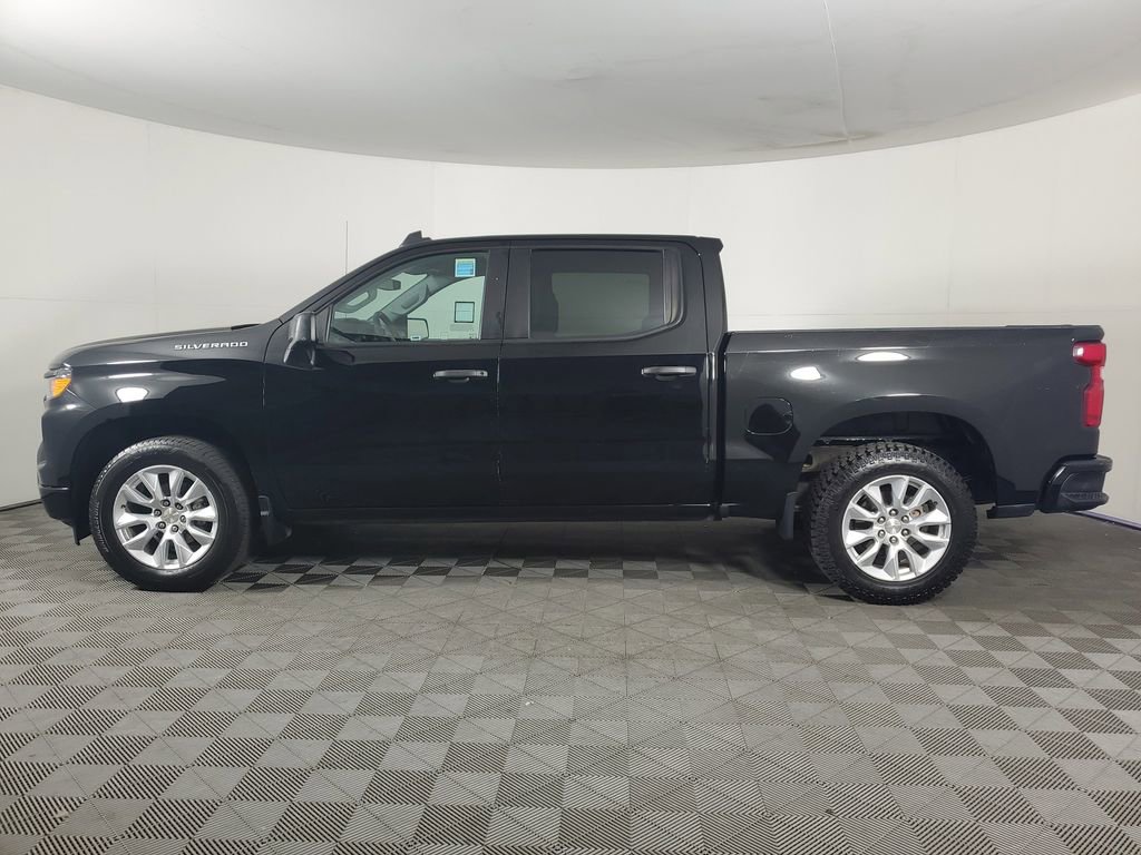 Used 2023 Chevrolet Silverado 1500 Custom RWD image 7