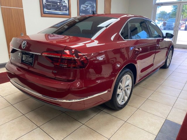 Used 2018 Volkswagen Passat 2.0T SE image 7